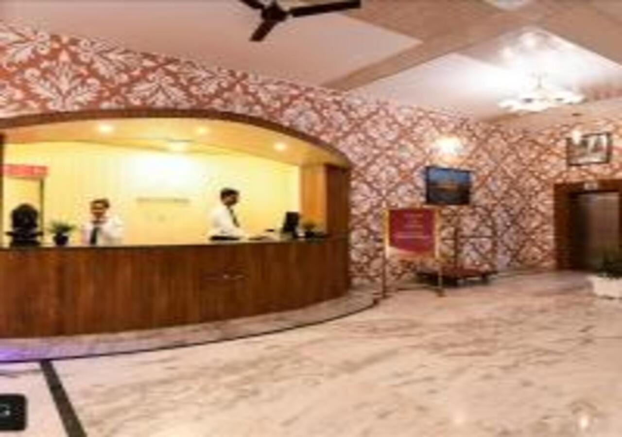 Hotel Chanakya Agra  Eksteriør billede