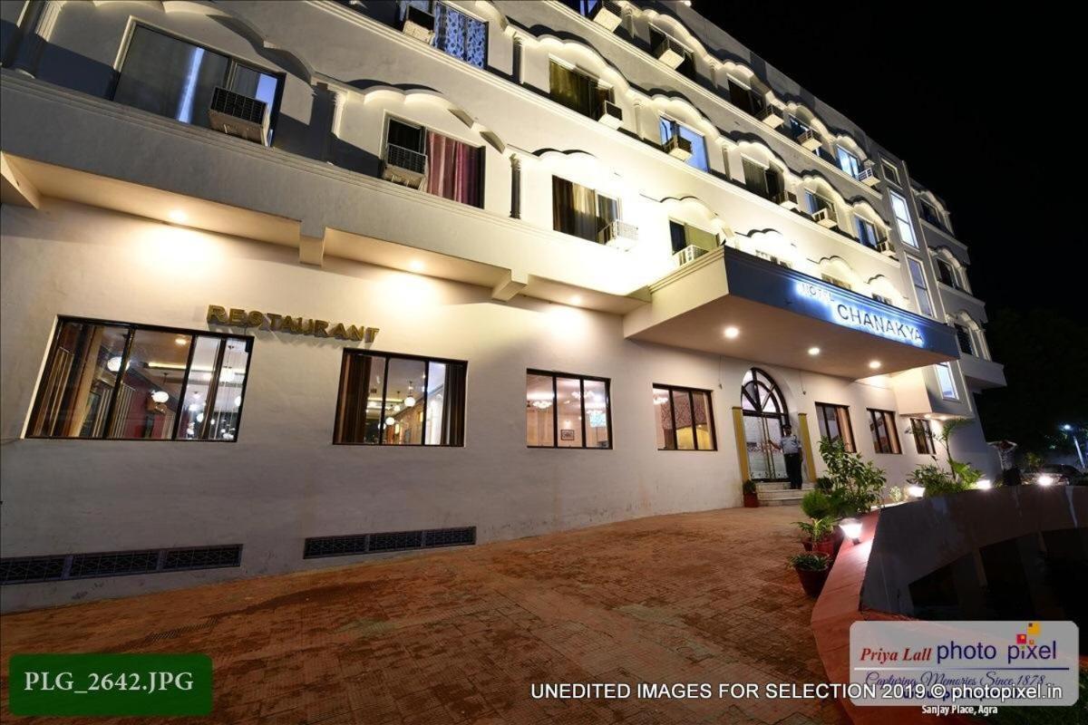 Hotel Chanakya Agra  Eksteriør billede