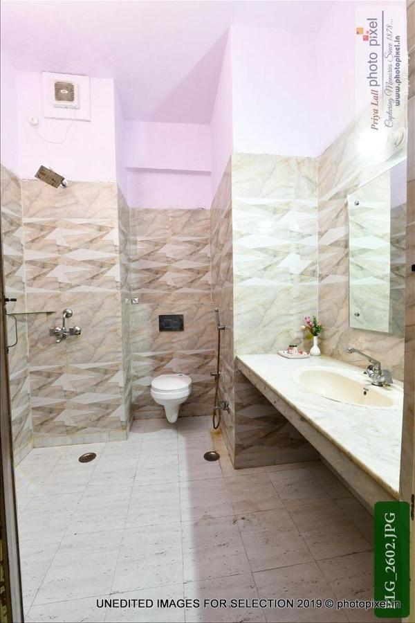 Hotel Chanakya Agra  Eksteriør billede