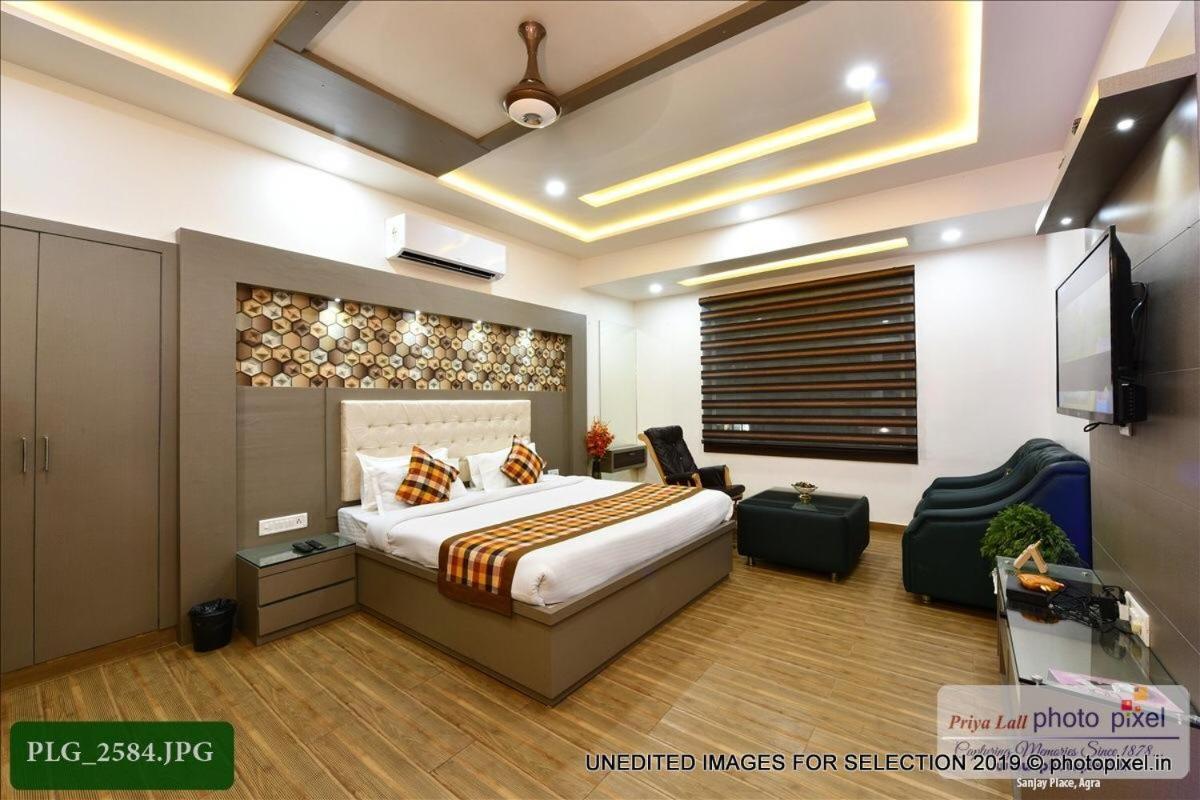 Hotel Chanakya Agra  Eksteriør billede