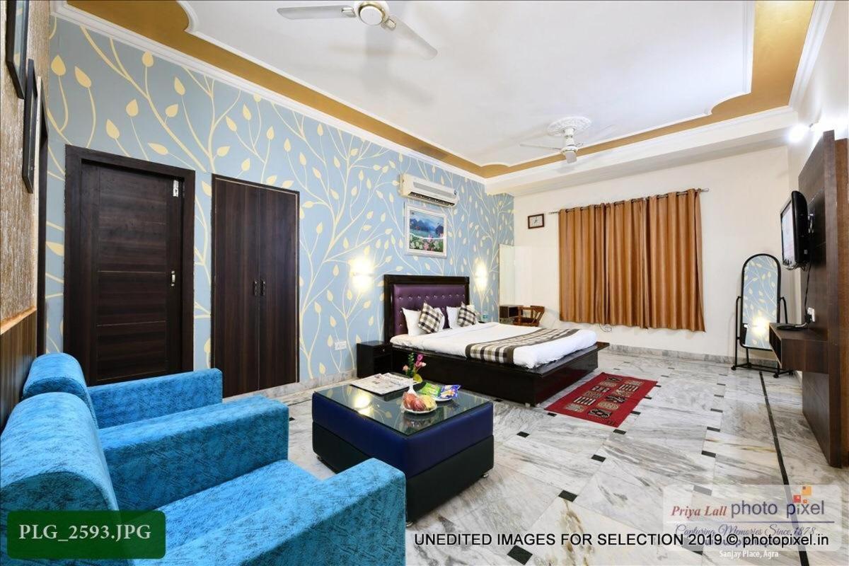 Hotel Chanakya Agra  Eksteriør billede